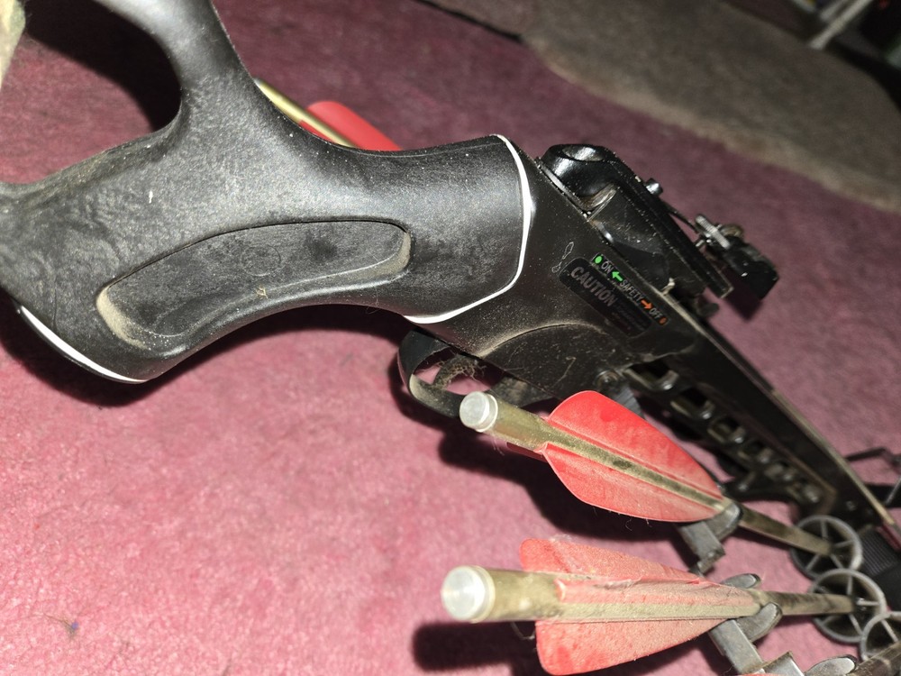 Vintage Barnett Wildcat Crossbow