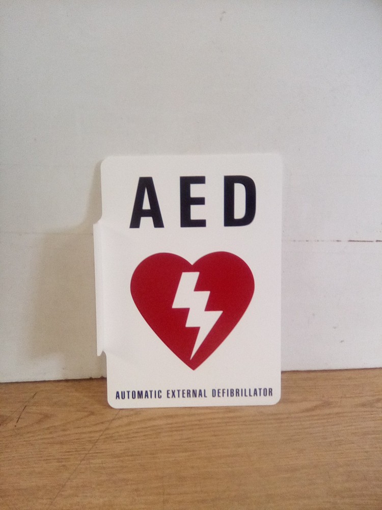 AED 7" X 10" Plastic Sign