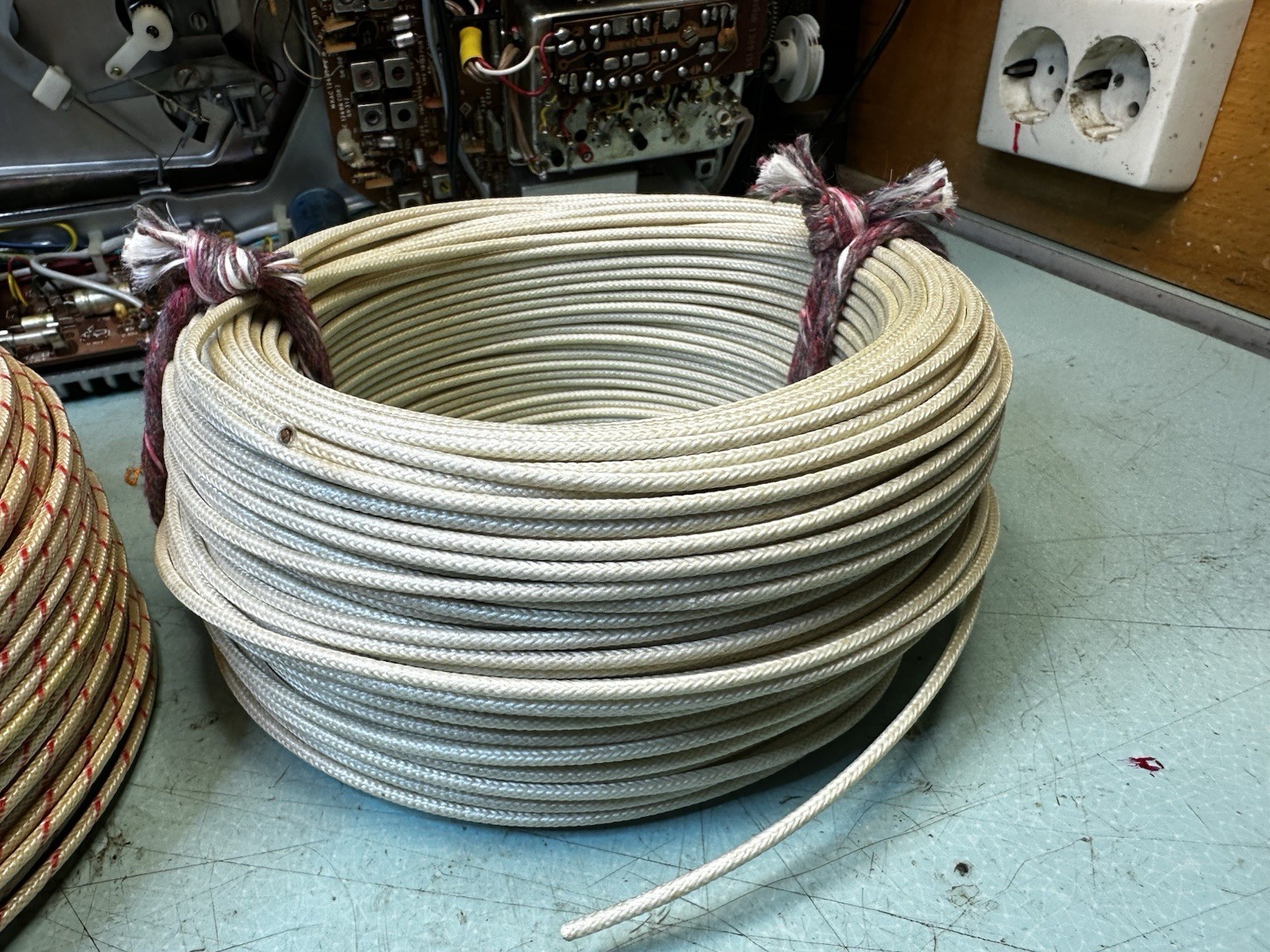 1 m 1954 1.5mm Telefunken copper wire speaker cable vintage