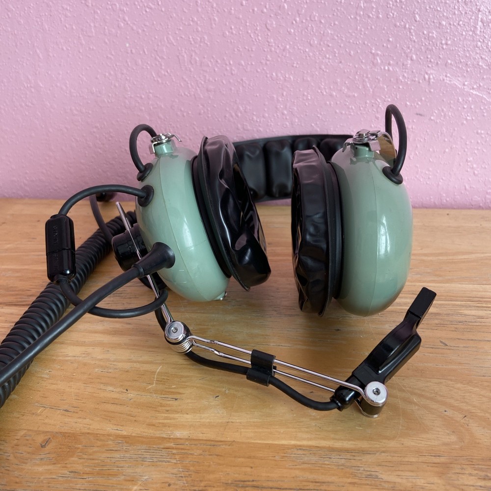 David Clark H10-76 Aviation Headset Used