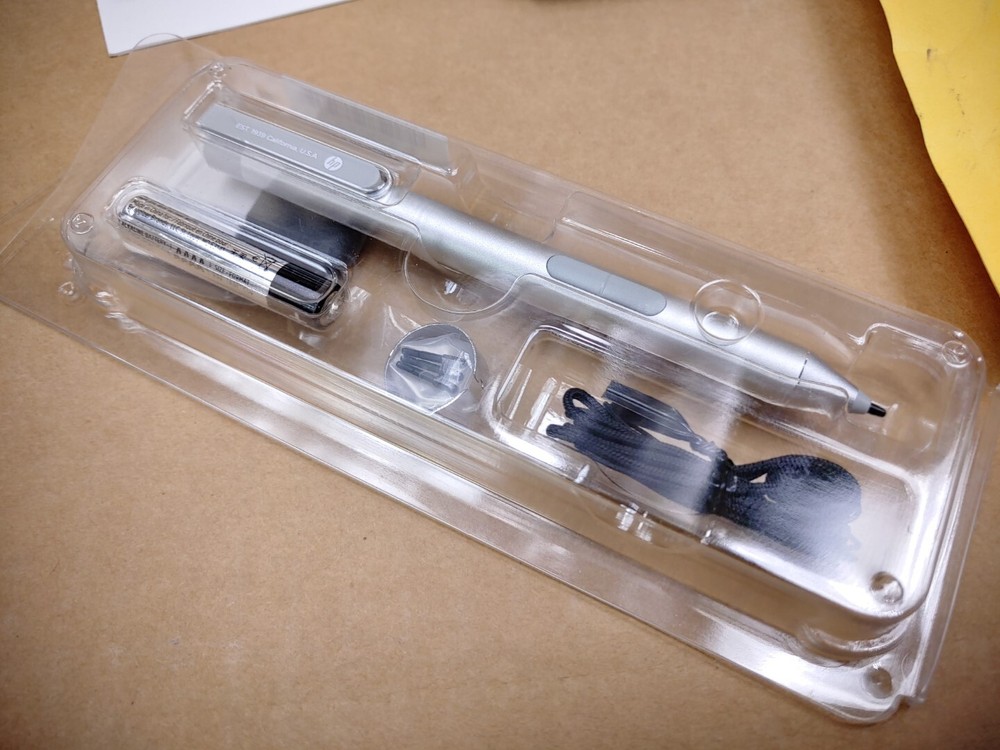 HP Active Pen with Spare Tips (US) 1FH00UT ✔ Silver ✔