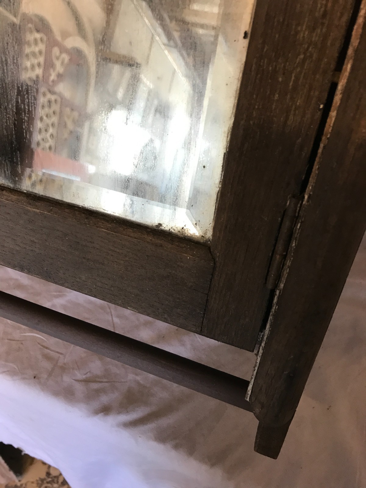 VTG Oak 19x28 Hardwood Wall Mount Medicine Cabinet with Towel Bar Old 474-26B