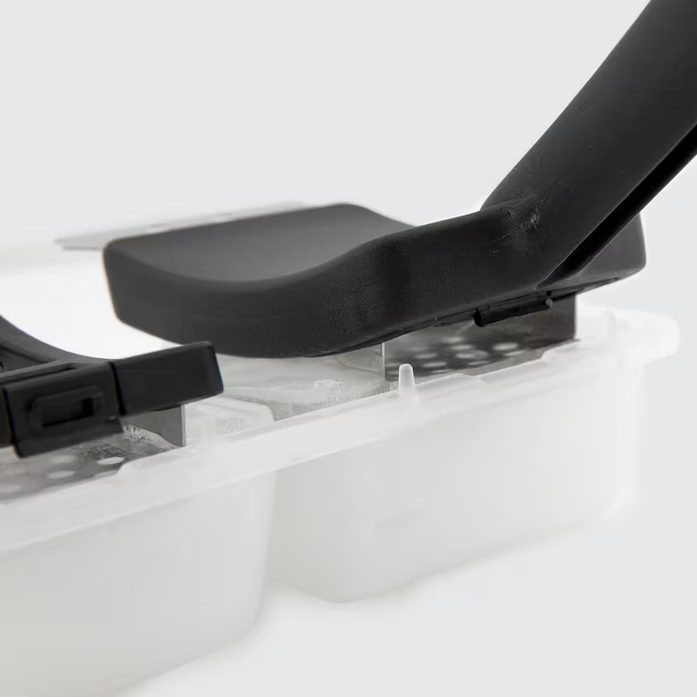 Ice Brush with Tray