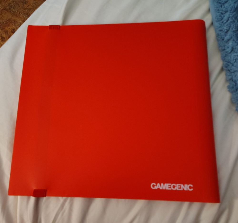 GameGenic Card Storage 24 Pocket - Red