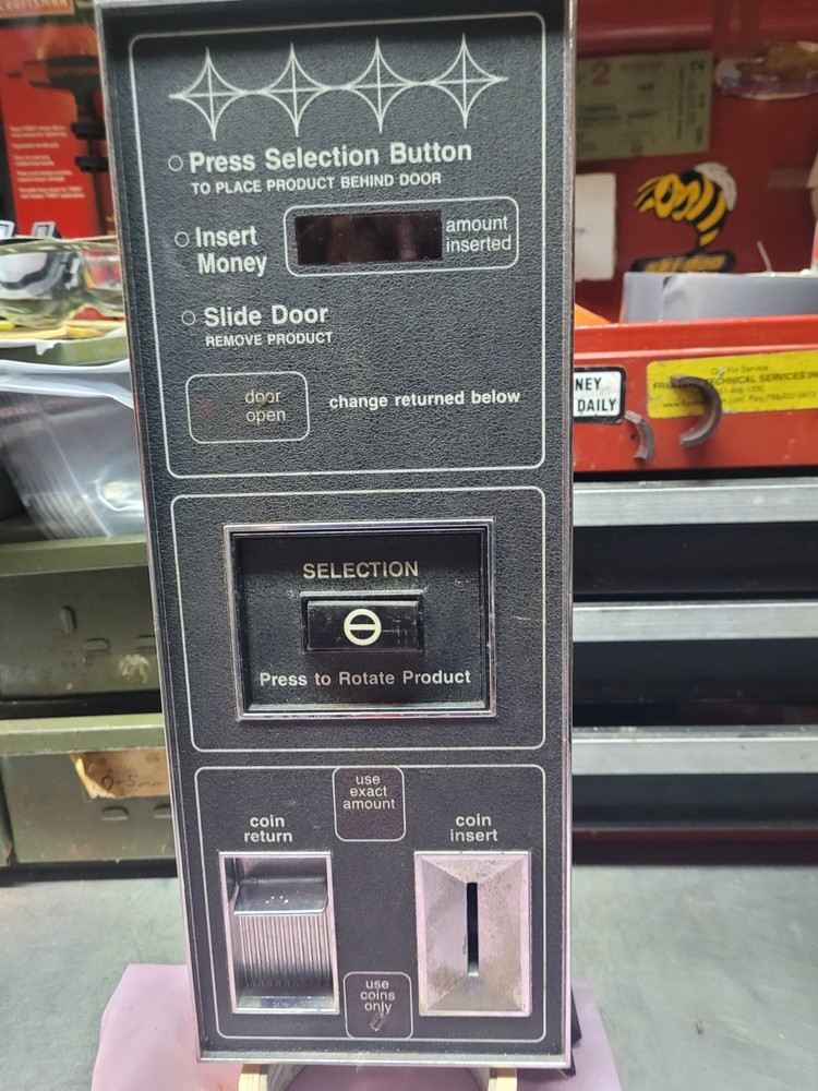 Rowe 648 coin bezel and display