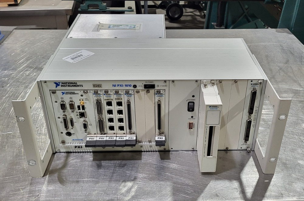 National Instruments PXI-8186 Embedded Controller with modules