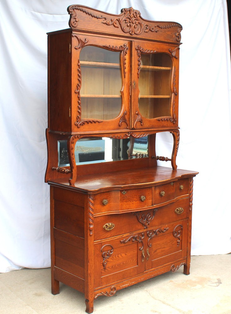 Antique Oak Breakfront Cupboard Buffet – original finish