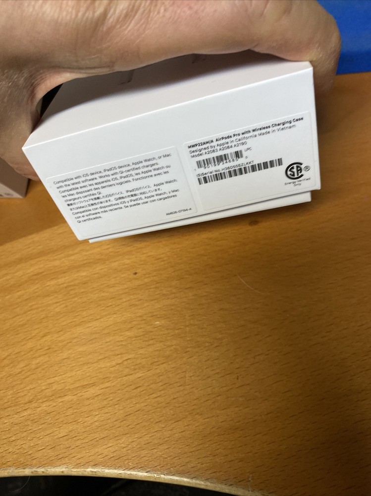 100% Auth Apple AirPods Pro Empty Box