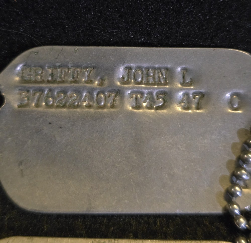 Lot of 4 Different WWII US Military Dog Tags Notched w/ Chains