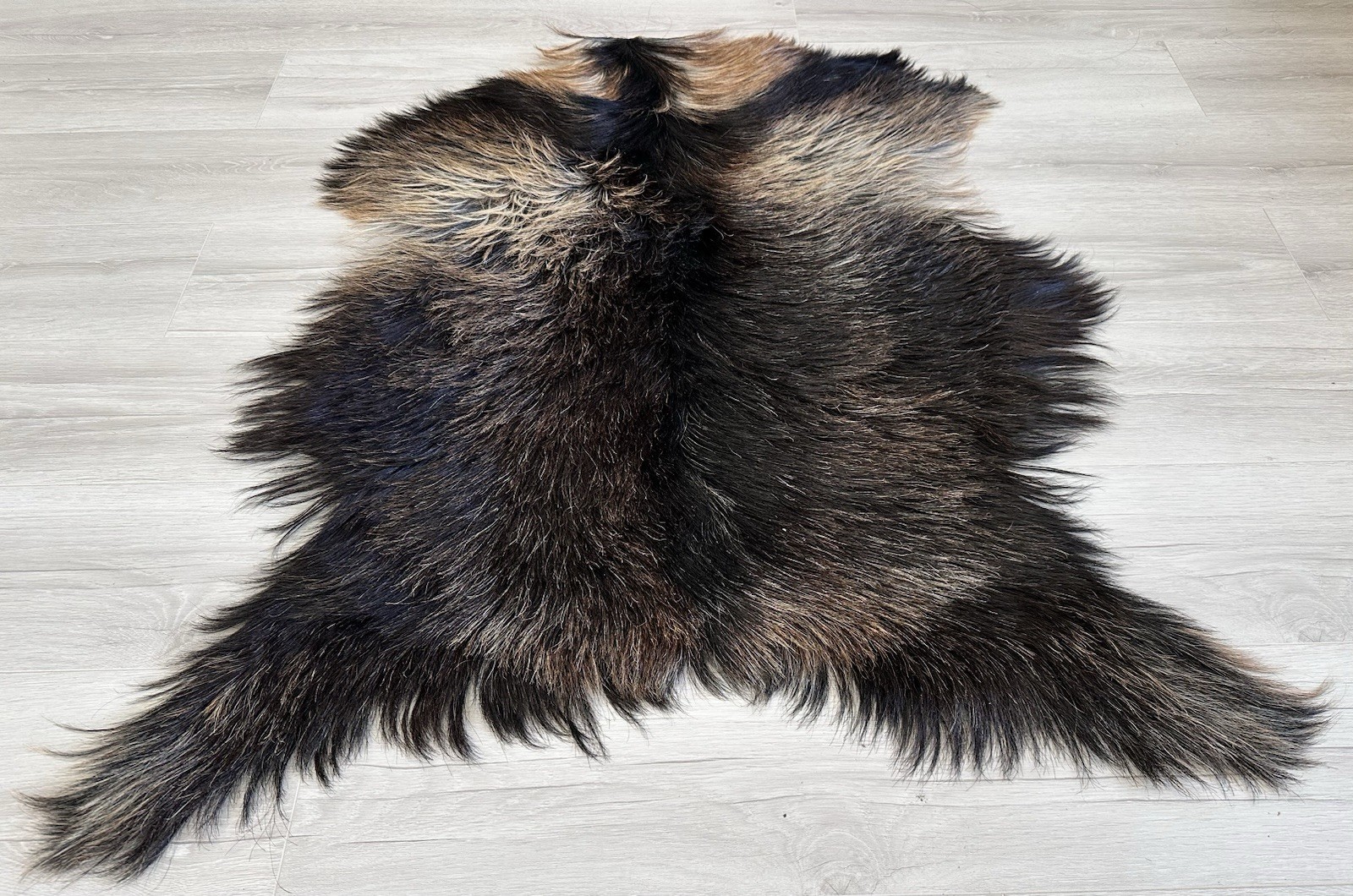 %100 Natural Goatskin Rug,goatskin Pelt,goatskin Carpet,Color,black.brown,camel