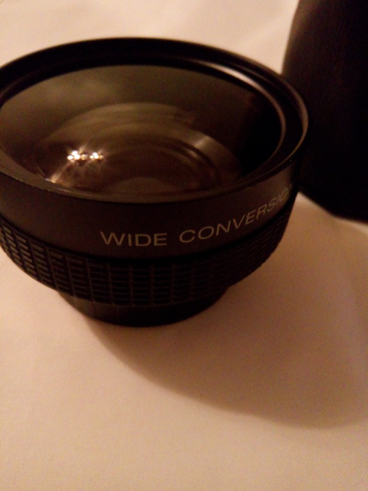 Sony Wide Conversion Lens x0.7 VCL-0752C