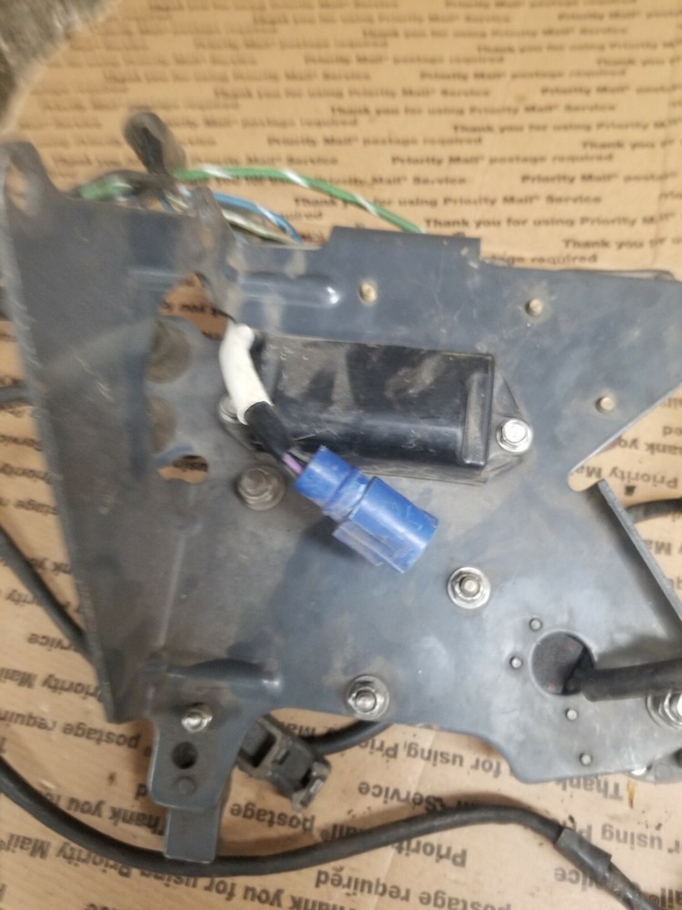 OMC Cobra Shift Assist Bracket Assembly