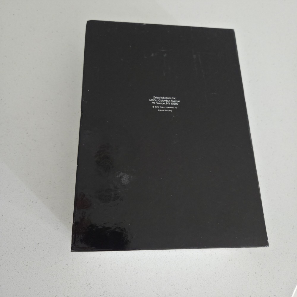 The Itty Bitty Book Light .. Unused In Original Box