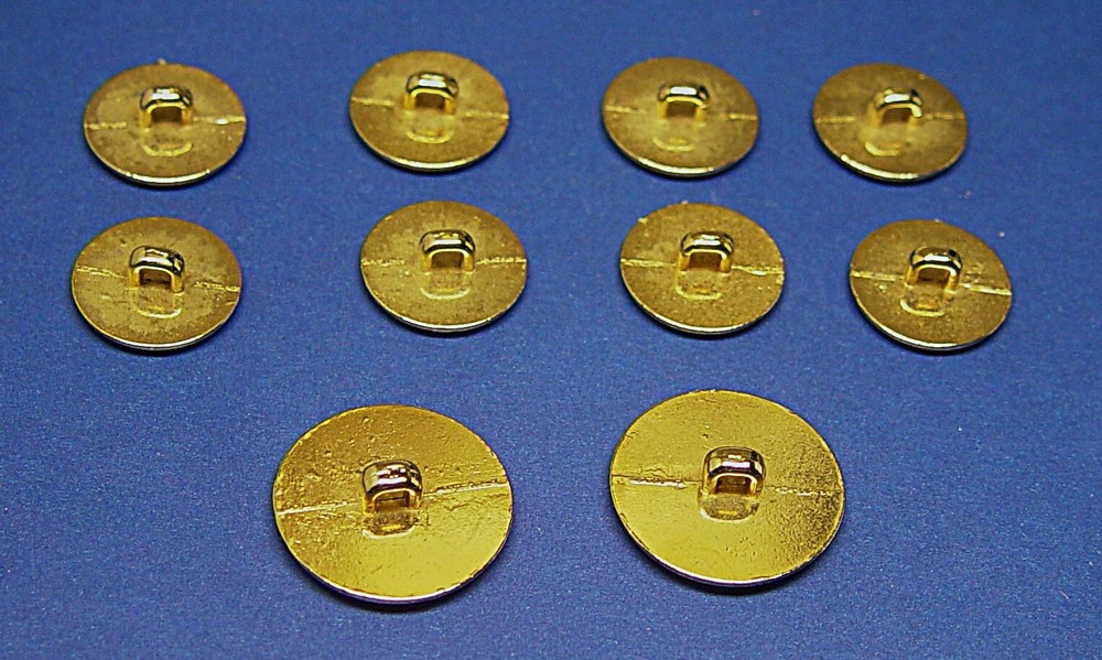 GERALD AUSTIN REPLACEMENT BUTTONS 10 SOLID METAL 2-TONE, FAIR USED CONDITION