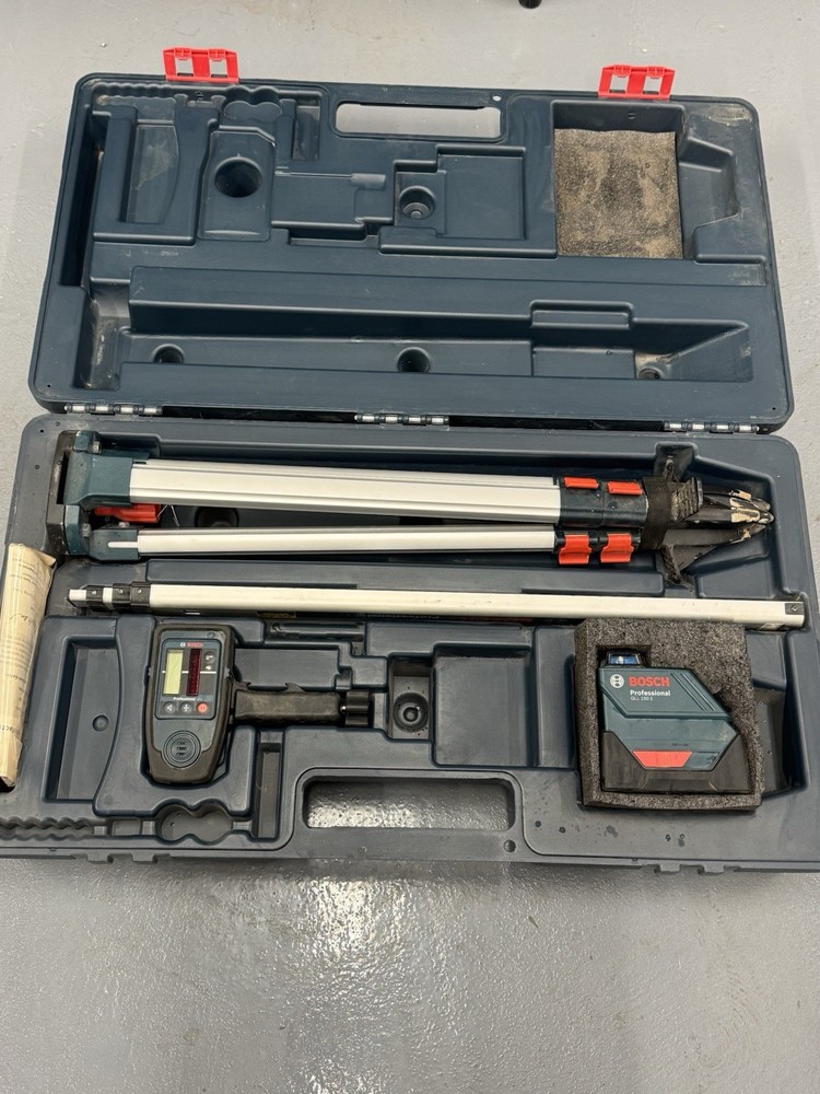 Bosh Laser Level With Tripod