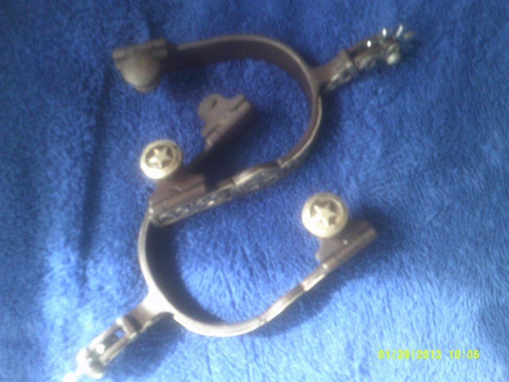 Spurs, Show Style Brown with Texas Star and Overlay Pattern