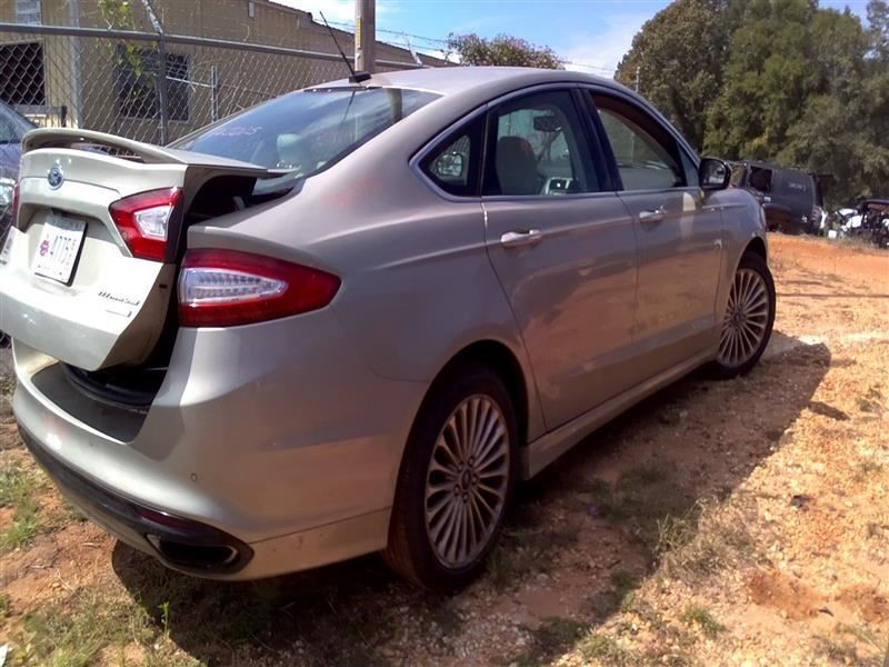 FUSION 2016 High Mounted Stop Light 1036812691