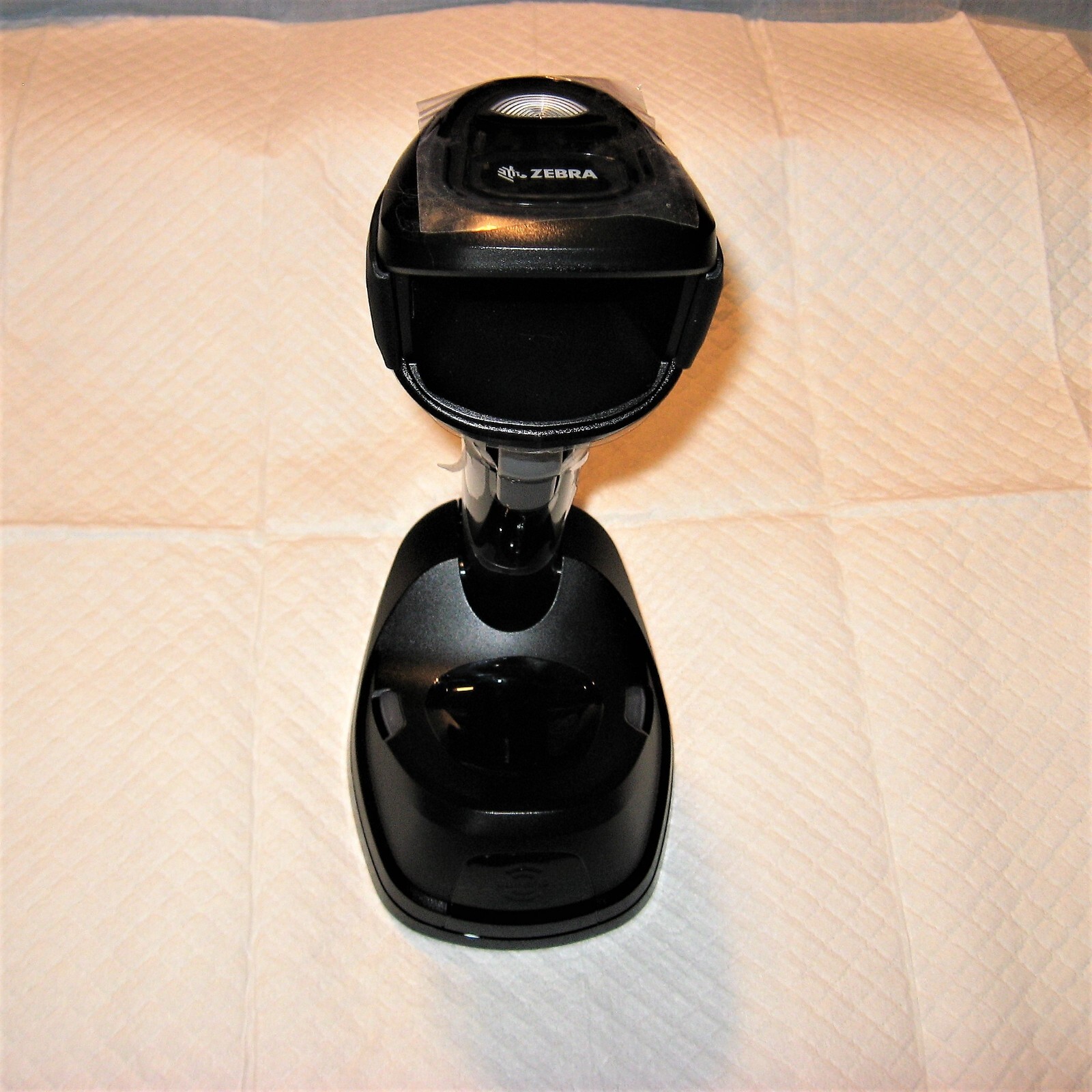 New Zebra DS9908 UHF RFID Corded Barcode Reader DS9908-DLR0004ZZUS
