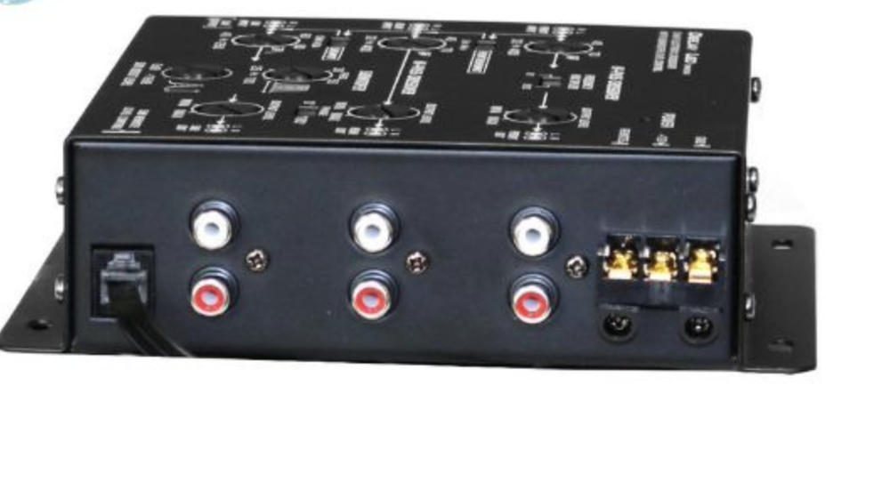DEEJAY LED TBHMCD361 VEHICLE MULTI-AMPLIFIER CROSSOVER WITH RCA INPUTS AND OUTPU