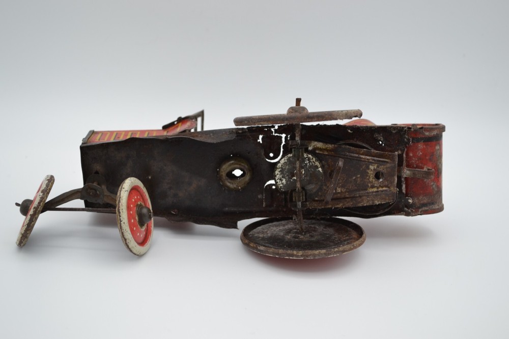 Vintage marx coo coo car missing driver