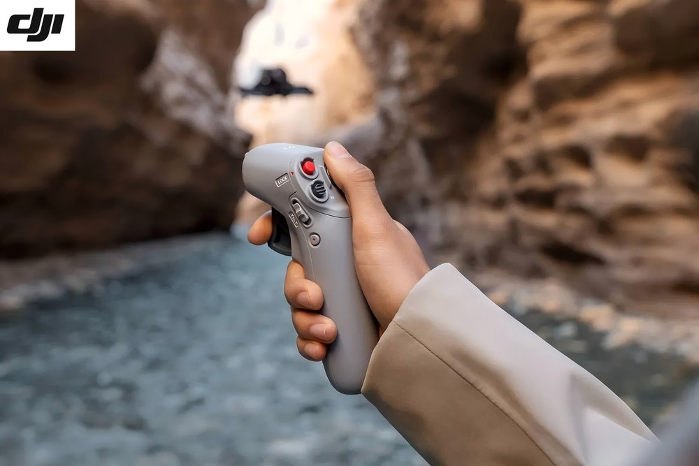 DJI Motion Controller FOR DJI FPV & AVATA DRONE - 98%New