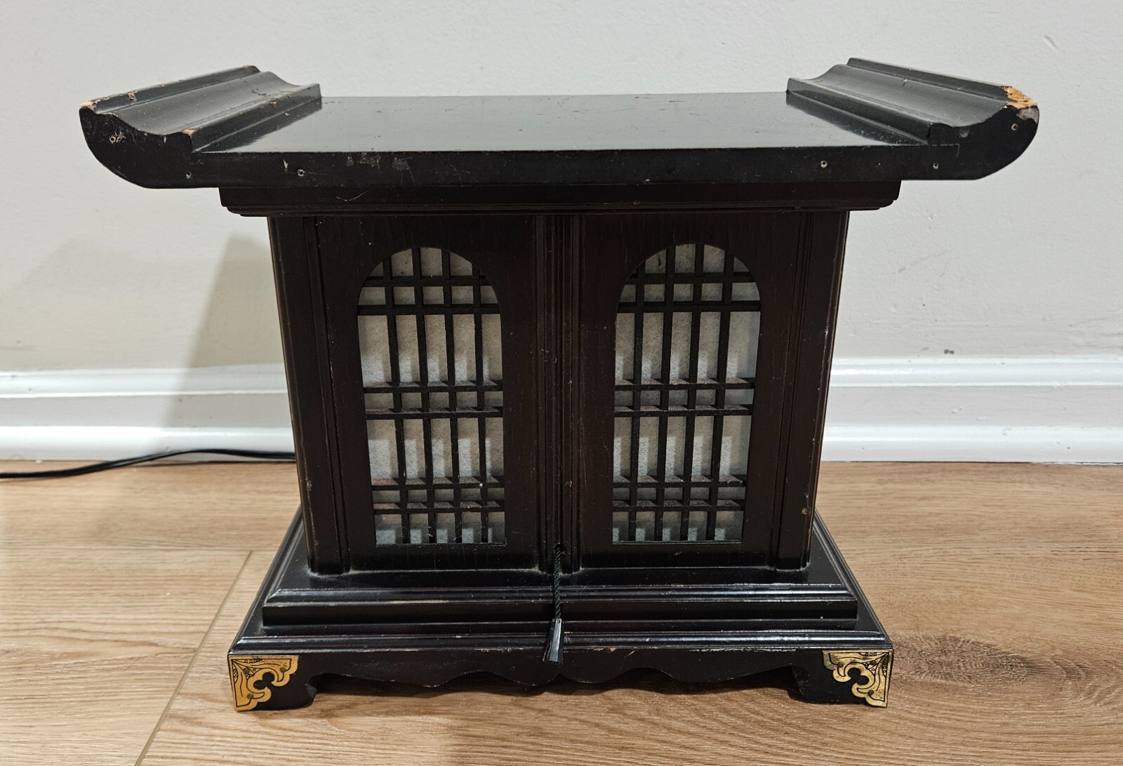 Vintage Asian 2 Bulb Setting Lamp – Buddhist Temple Japanese Shrine Pagoda WORKS