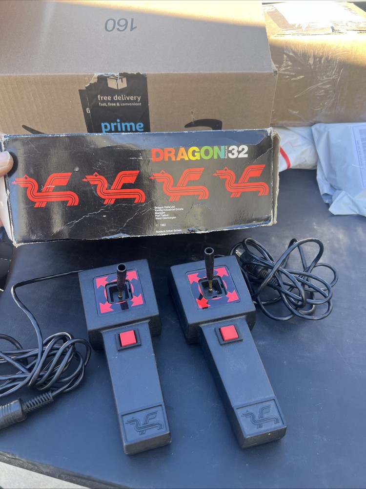 Dragon 32 Computer System Joystick (2)