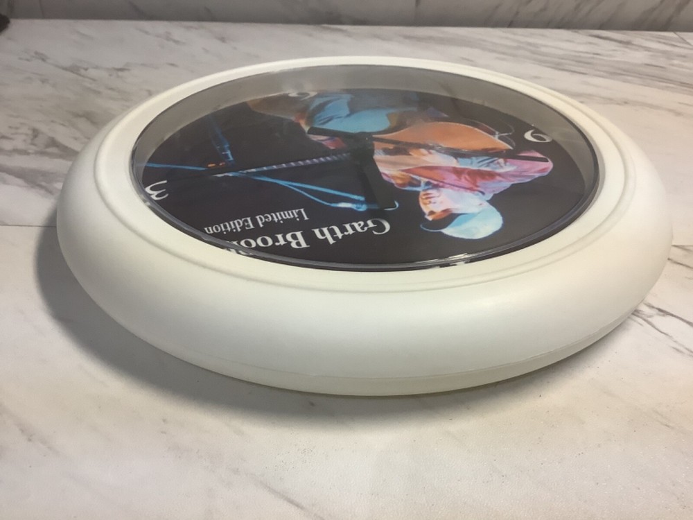 Garth Brooks Wall Clock-vintage-.**RARE** 9”