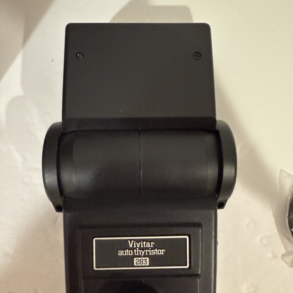 Vivitar Model 283 Electronic Flash - Automatic Thyristor Exposure Control w/ Box