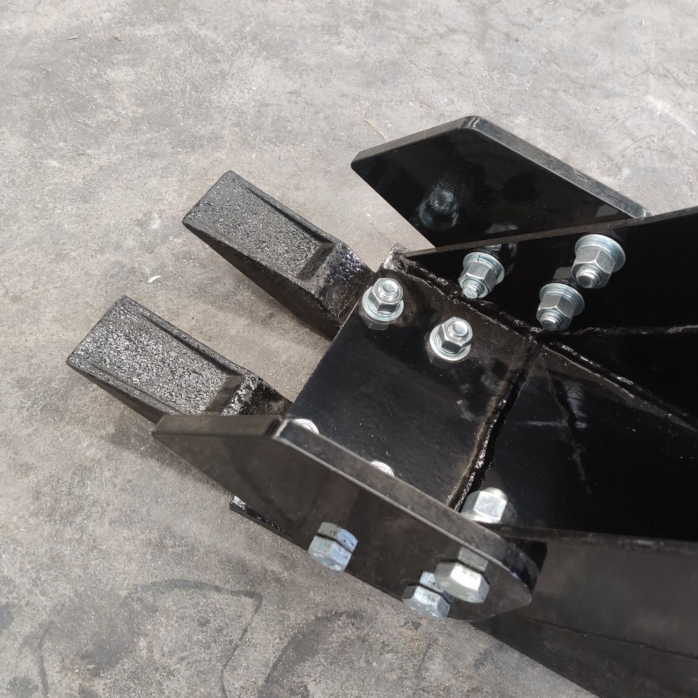 200mm Tooth Bucket Attachment for Mini Excavators Digger Bagger