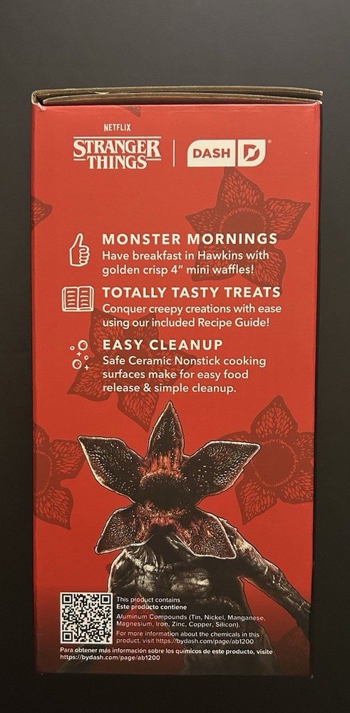 Stranger Things Dash Mini Waffle Maker Limited Edition Target New In Box