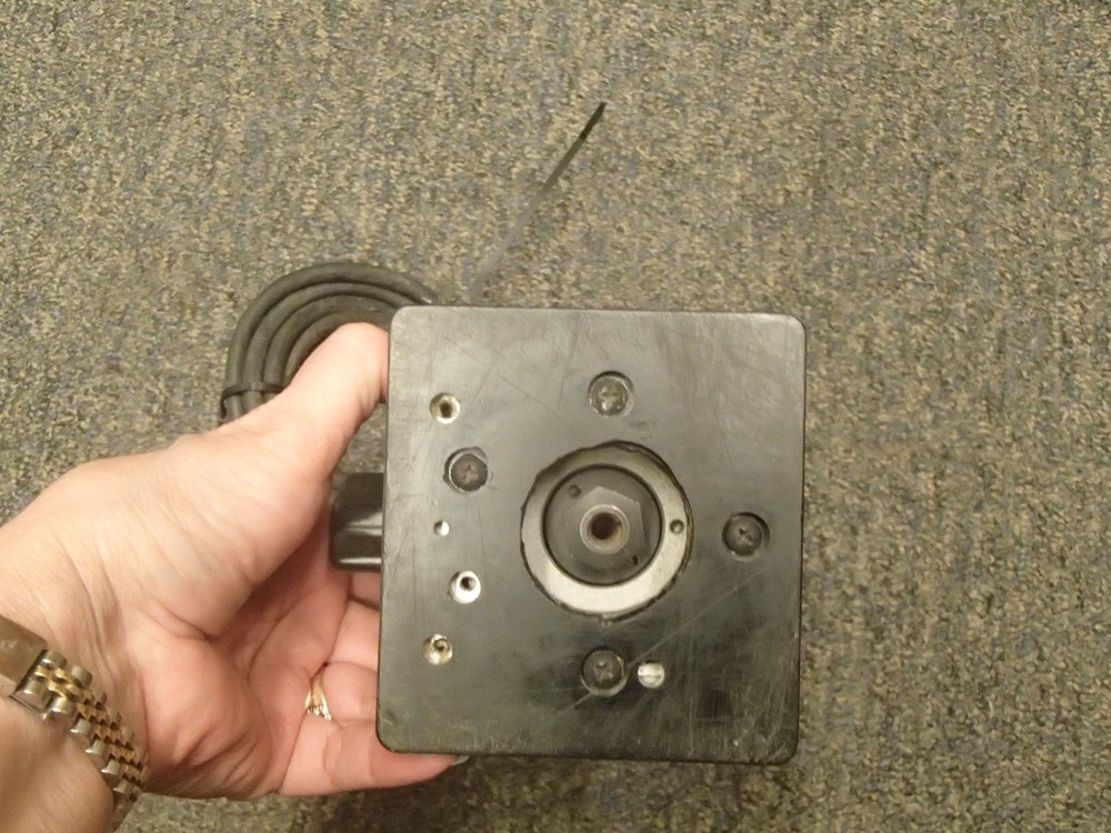 DEWALT D26670 Corded Compact Router