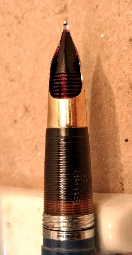 VTG SHEAFFER WHITE DOT VACUUM FILL FOUNTAIN PEN GOLD 14K NIB