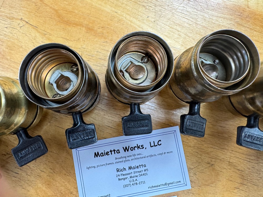 Paul Crist Studios: #10 BRYANT (dated 1907) Socket Shells & Paddles, Tiffany