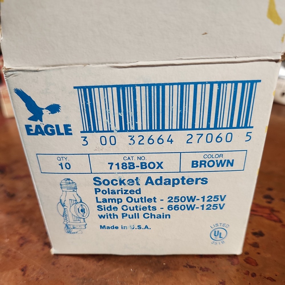 10 Eagle Bakelite Socket Adapters With Pull Chain USA Vintage polarized 718B