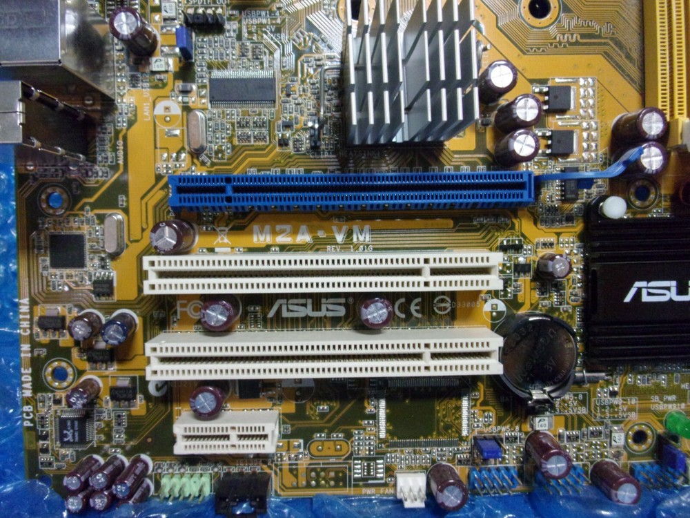 ASUS M2A-VM MOTHERBOARD