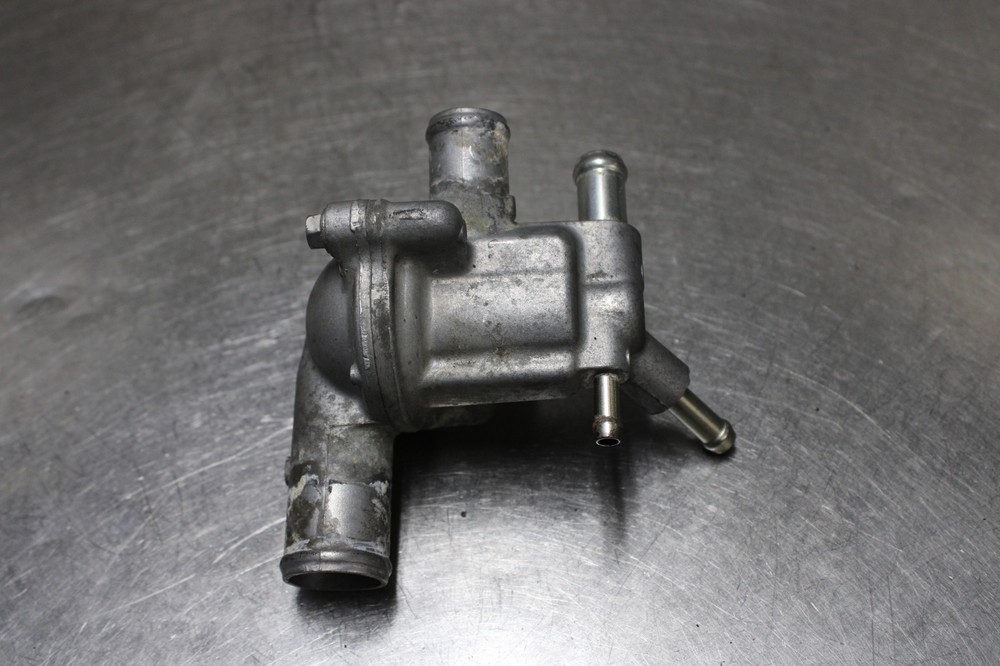 02-13 Interceptor VFR800 Thermostat Housing