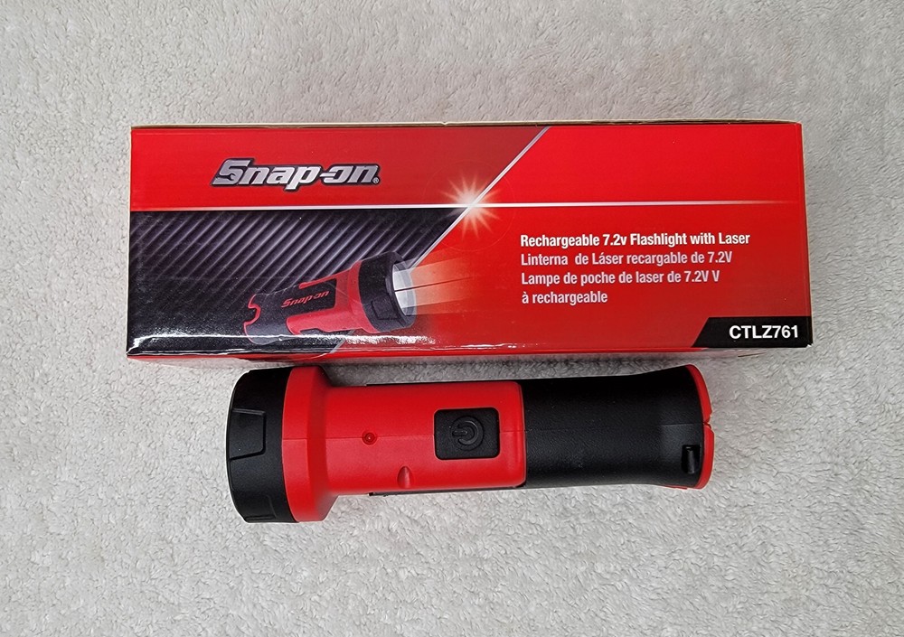SNAP-ON TOOLS NEW 7.2V FLASHLIGHT 200 LUMEN CTLZ761 BARE TOOL NO BATTERY