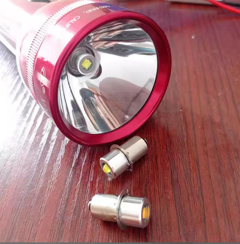 (4) 19.2 VOLT Flashlight Worklight Replacement White LED Bulbs 19v for CRAFTSMAN