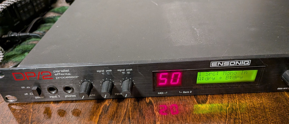 Ensoniq DP/2 DP2 Parallel Effects Processor Rack w/ Power Supply - low battery