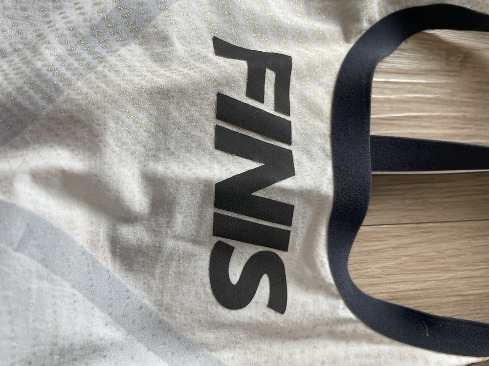 FINIS HYDROX OPEN BACK WHITE SIZE 24