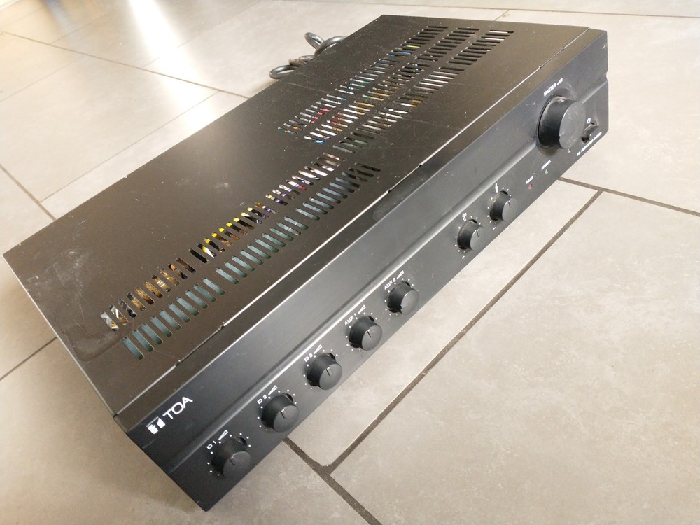 TOA A-2030 30W Mixer Amplifier