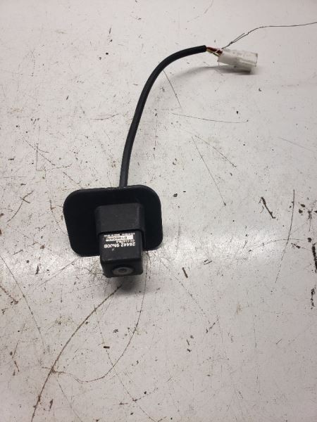Camera/Projector Rear View Camera Lid Mounted Fits 2010-2014 MAXIMA 1044025