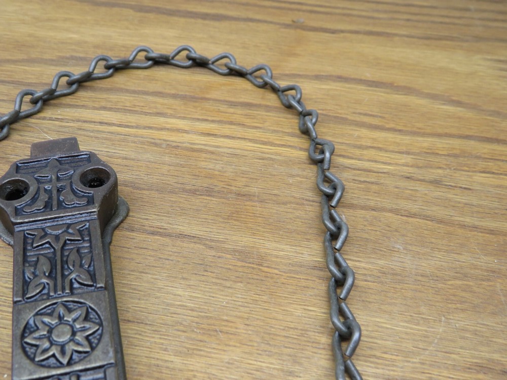 OLD DOUBLE DOOR FRENCH DOOR LOCK LATCH SPRING LOADED PULL CHAIN