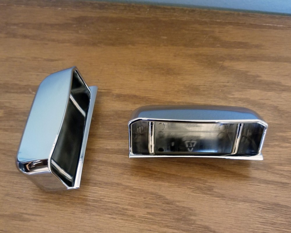 Breadman Bread Maker TR-2700 - 2 SIDE HANDLES (2) Replacement Part