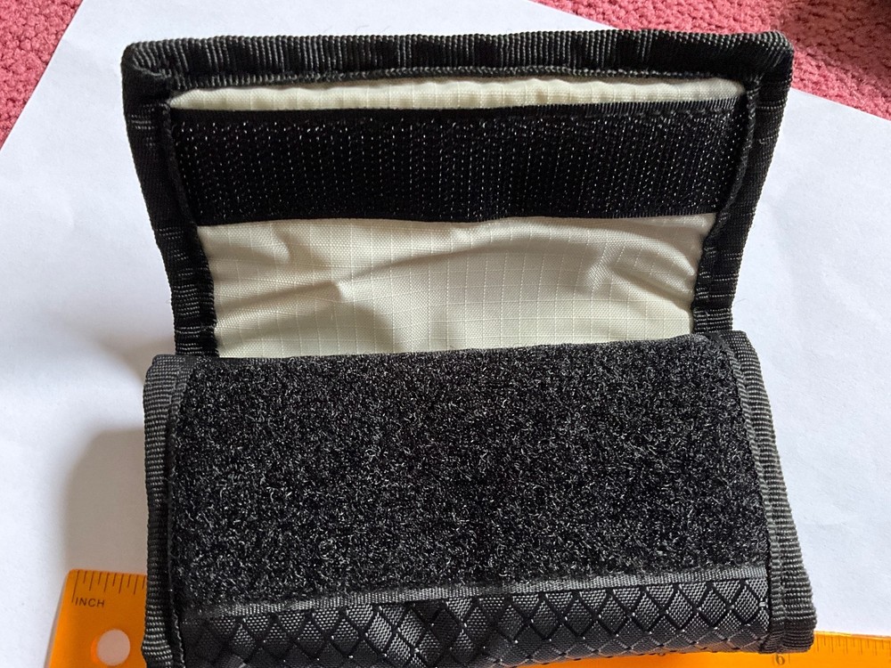 1pcs used small multi purpose memory storage zipper purse for SD,Pro DUo,CF
