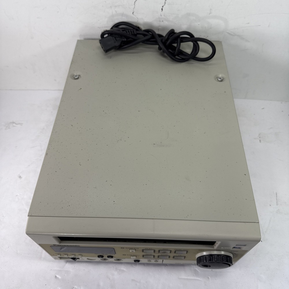 Panasonic AG-MD830E Cassette Recorder POWER TESTED ONLY