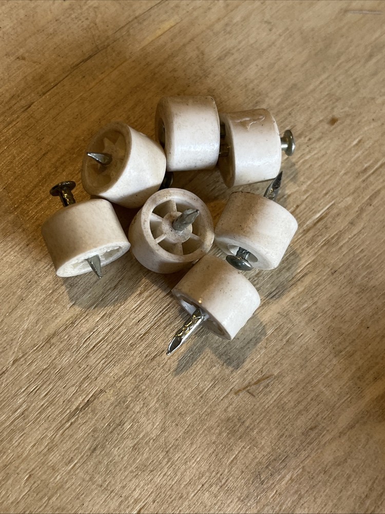 Small Tack Glides (7pcs)