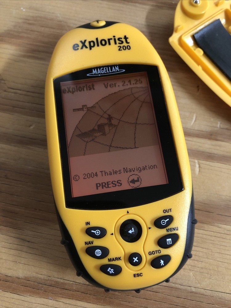 Magellan Explorist 200 Handheld Portable GPS Navigation System With Case