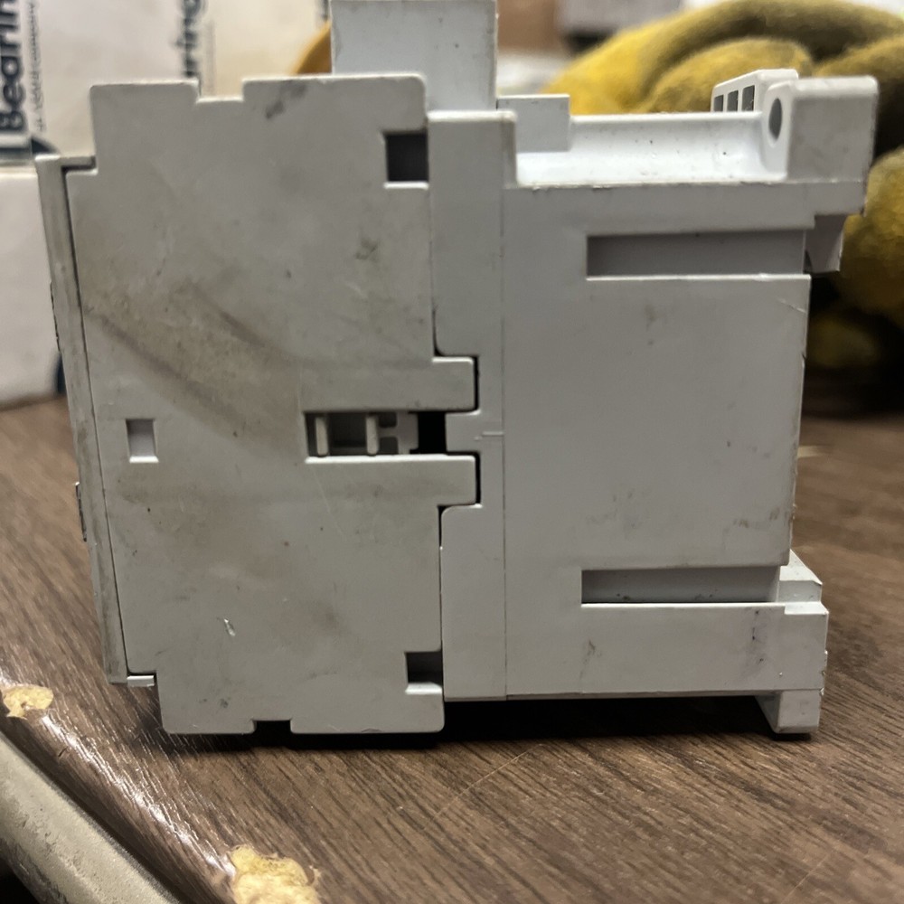 Allen Bradley 100-C23E Contactor
